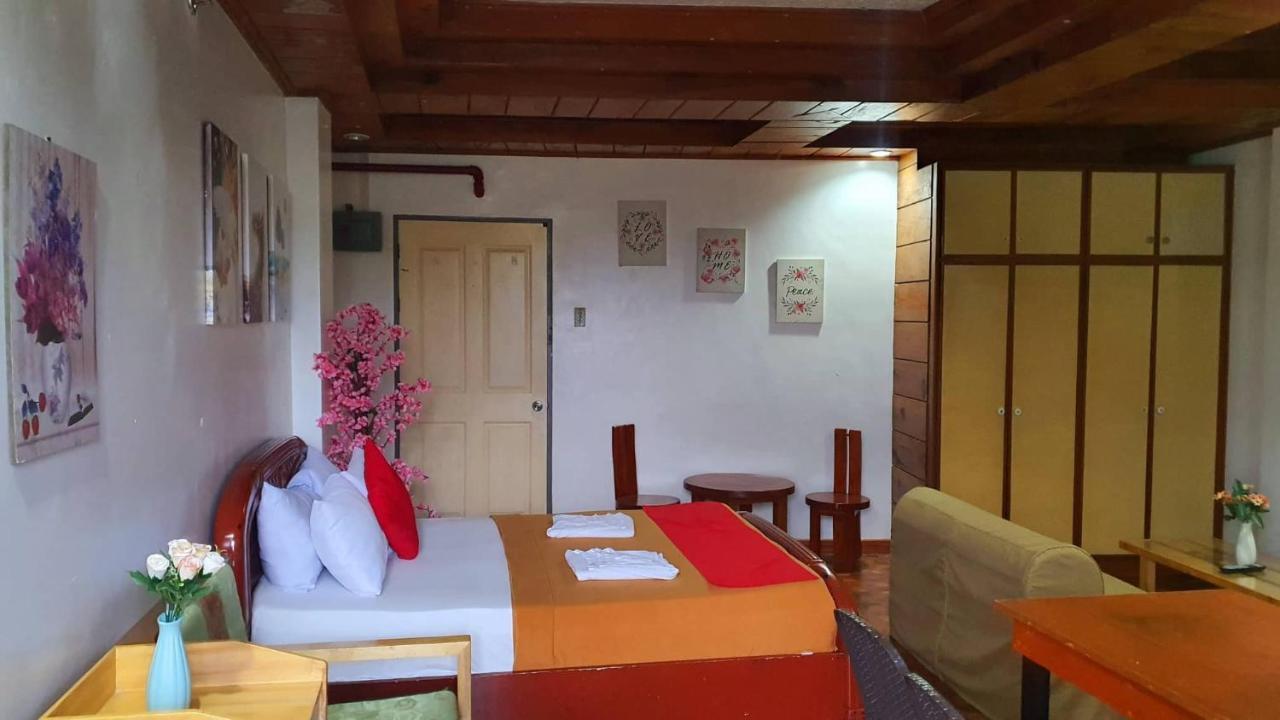 Twentyfour- Seven Transient House Bed & Breakfast Baguio City Bagian luar foto